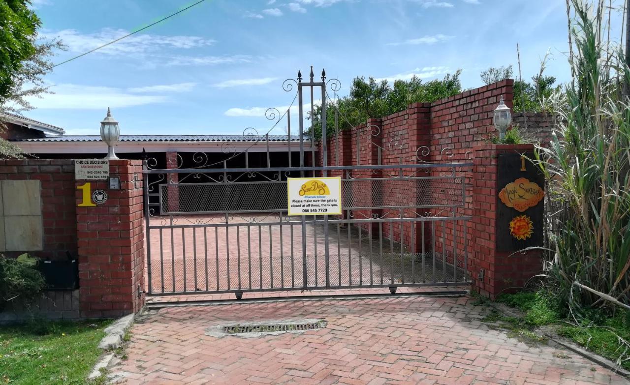 Sundaze Riverside House - Colchester - 5Km From Elephant Park Exterior photo